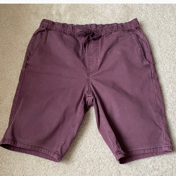 Bullhead Maroon Shorts S - Picture 3 of 4